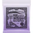 Lilla pakke med Ernie Ball 2327 Low G ukulelestrenger, merket Black, Ball End Nylon og Concert or Tenor